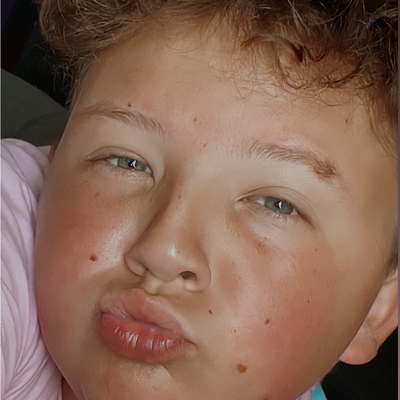 Meet your Posher, Haydon - Picture 1 of 1